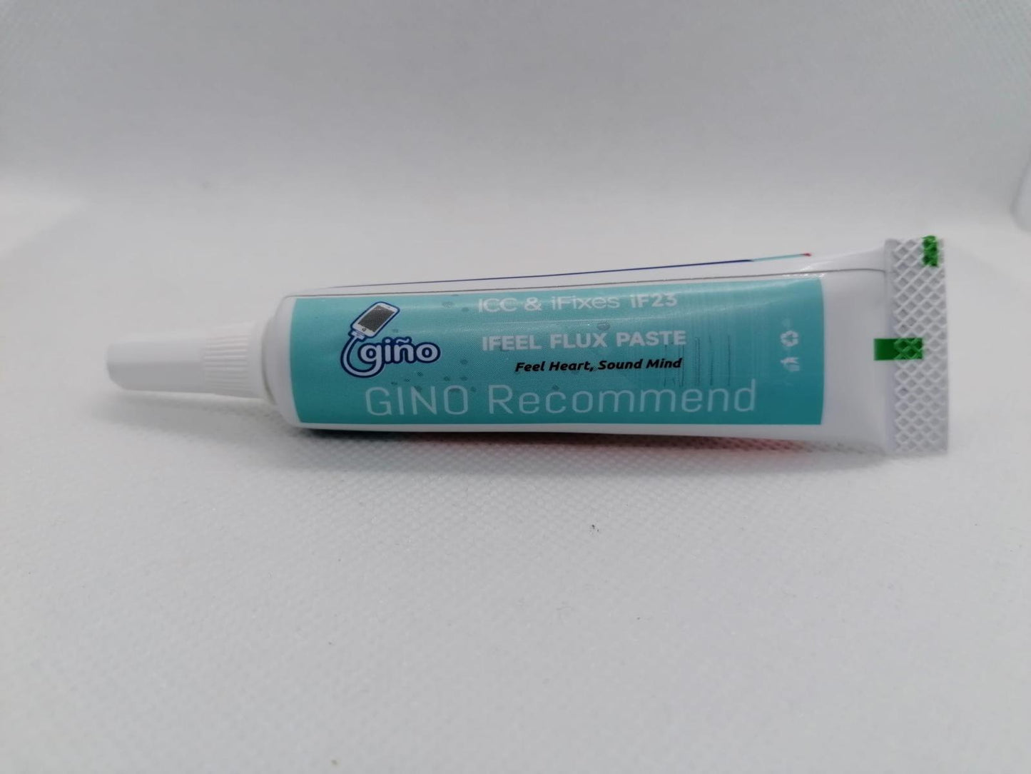 Flux iFixes IF23 by Giño Morales